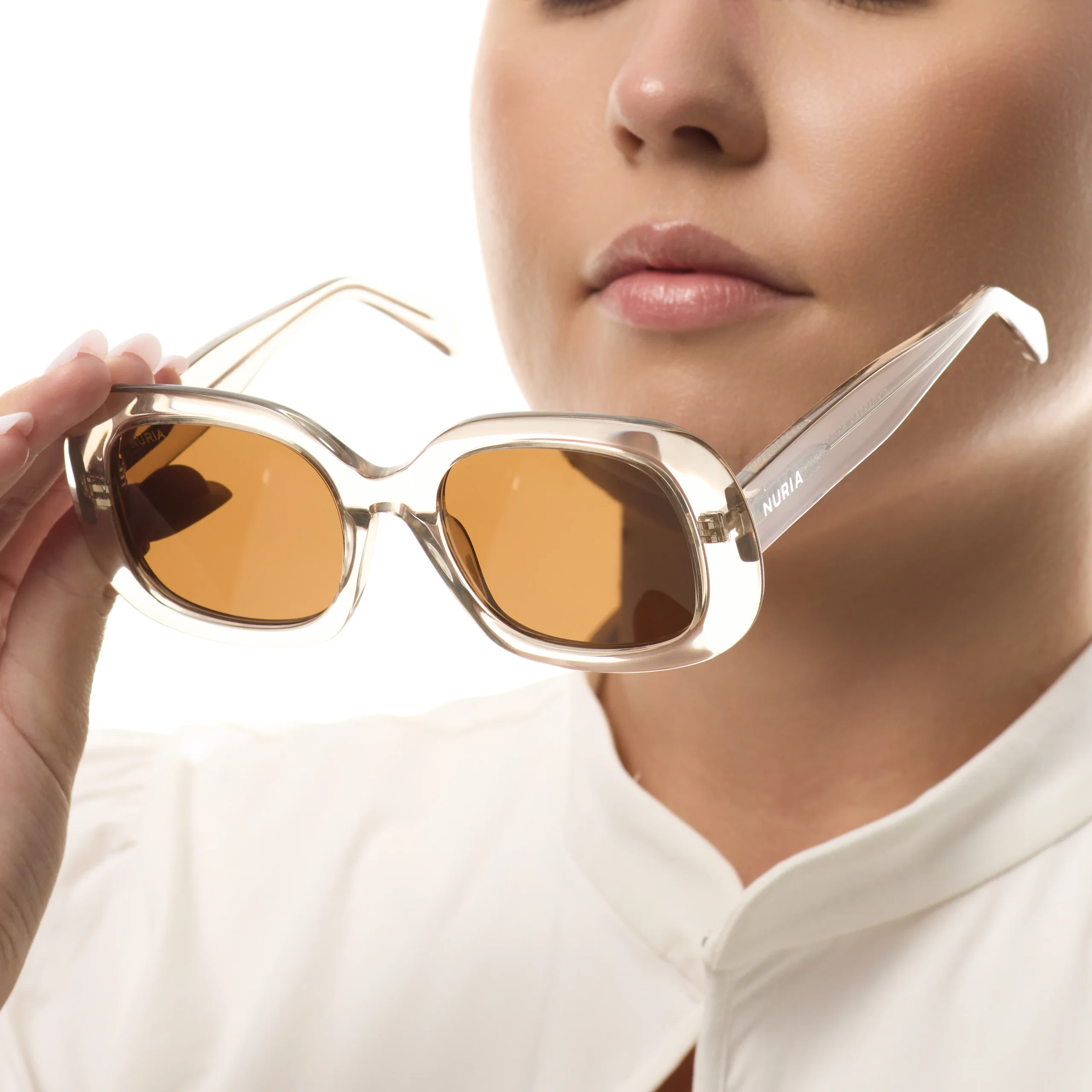 Ochelari de Soare NURIA cu Ramă Pătrată Quartz Haven Crystal Grey [5]