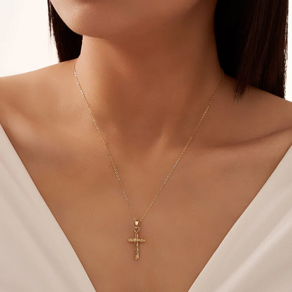 Produse Noi - Colier din Argint Cross Pendant Gold
