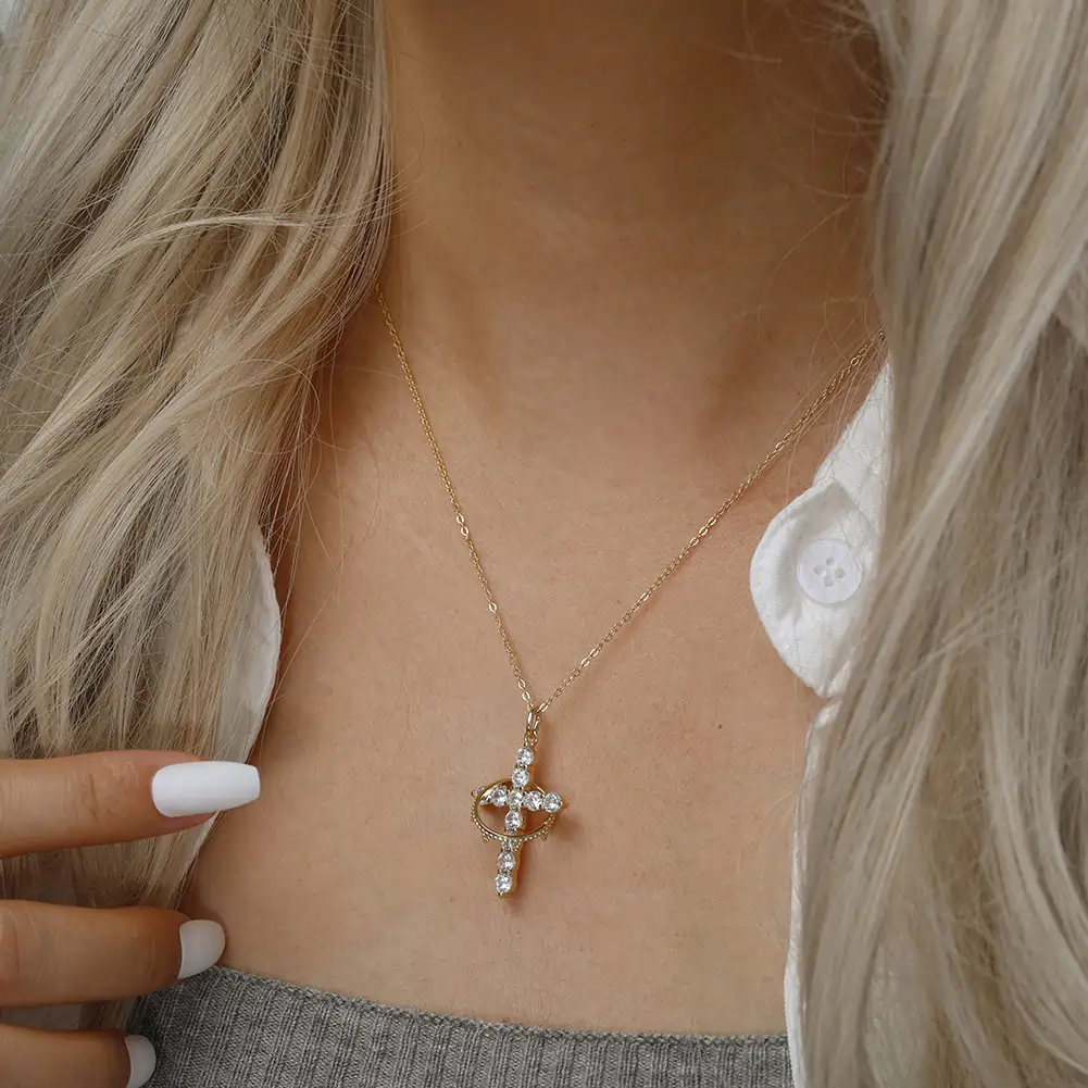 Coliere din argint - Colier din argint cu zirconiu Cross Crown Auriu