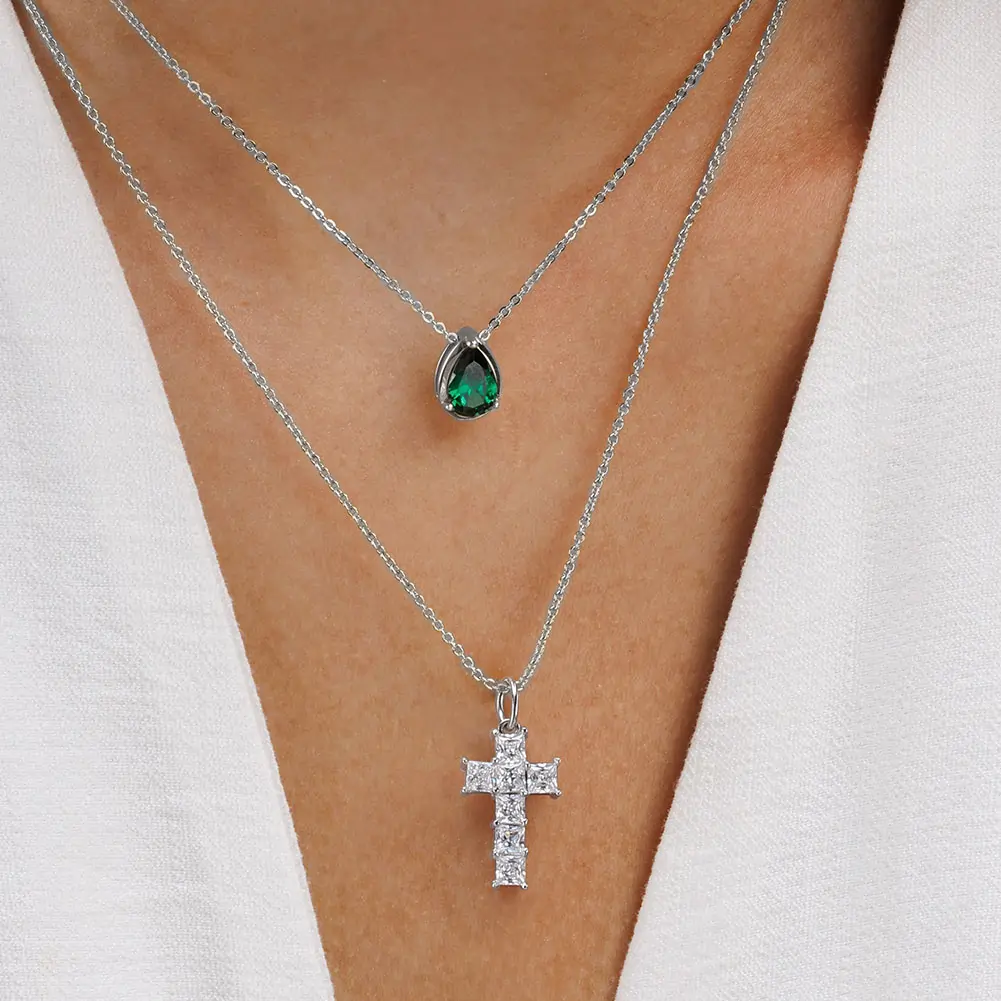 Coliere din argint - Colier din argint cu zirconiu Cross Crystal Argintiu