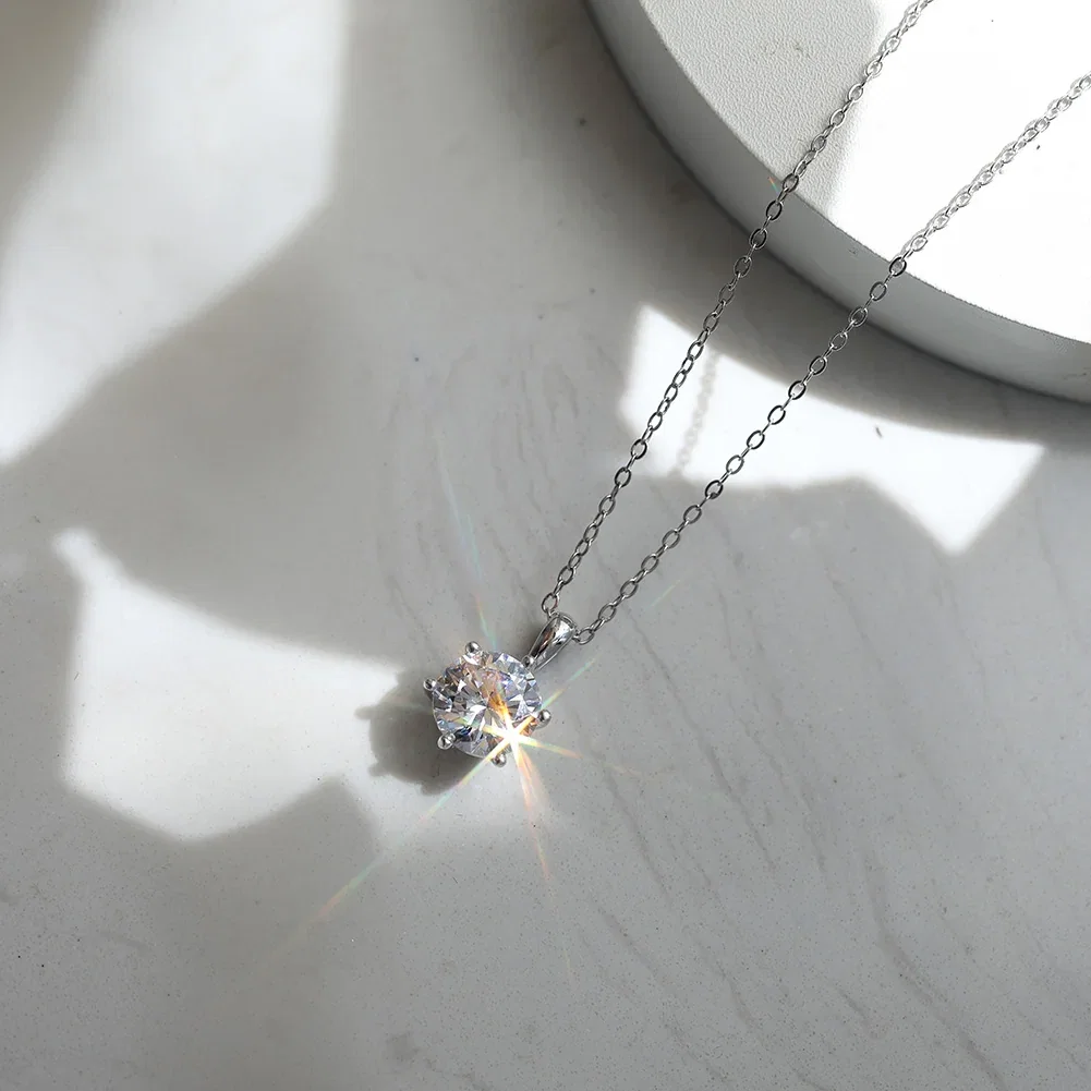 Coliere din argint - Colier din argint cu zirconiu Round Solitaire Argintiu