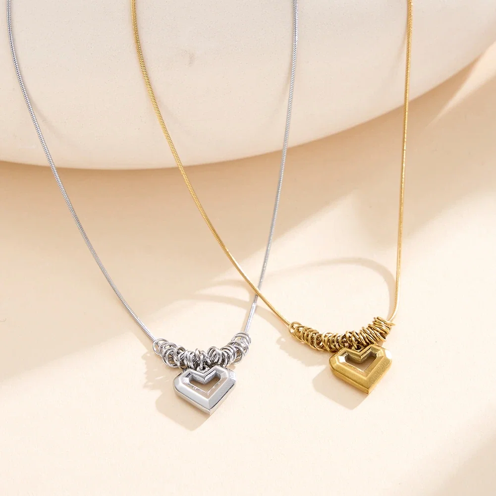 Coliere Statement - Colier Statement Open Heart Argintiu