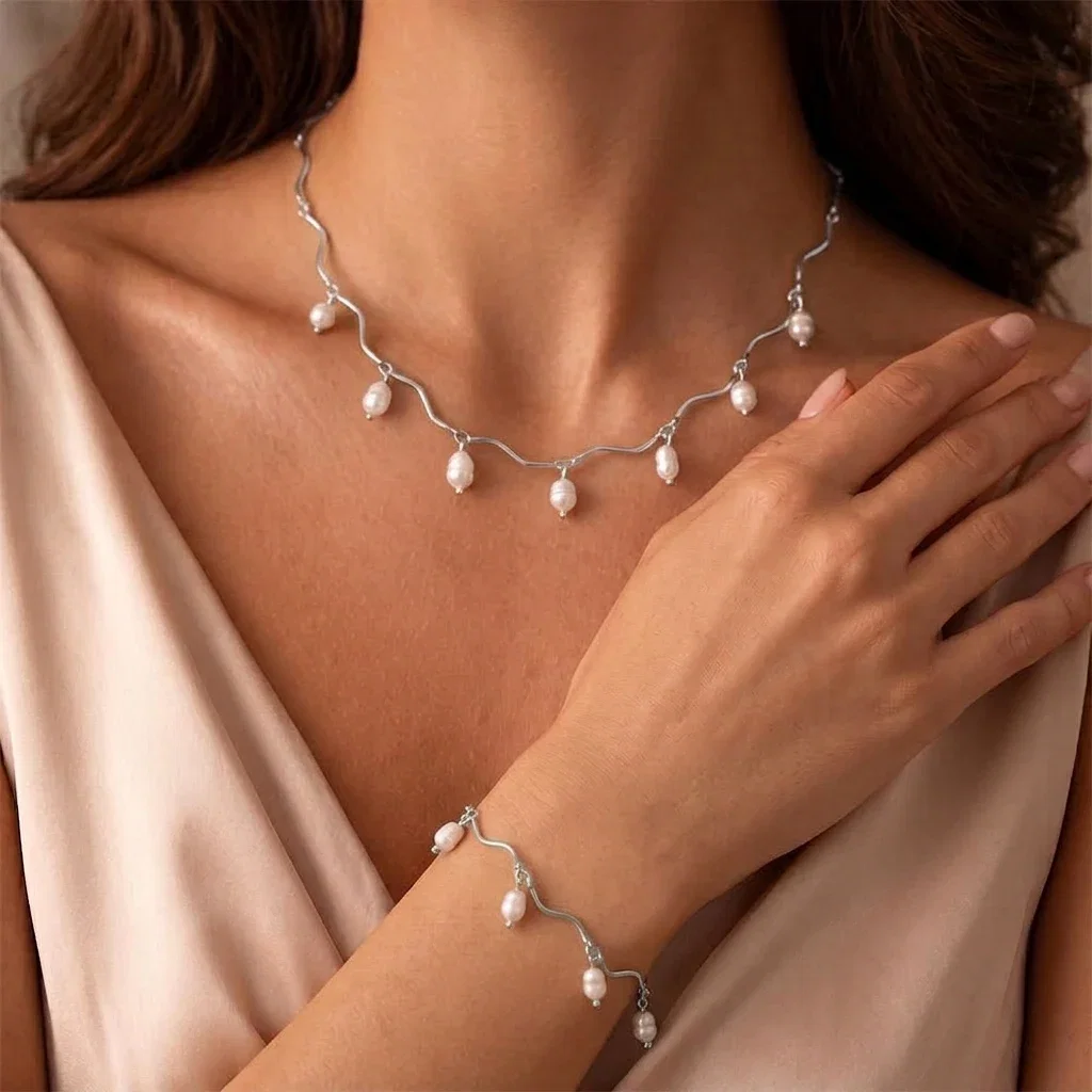 Coliere Statement - Colier Statement Pearl Wave Argintiu NURIA