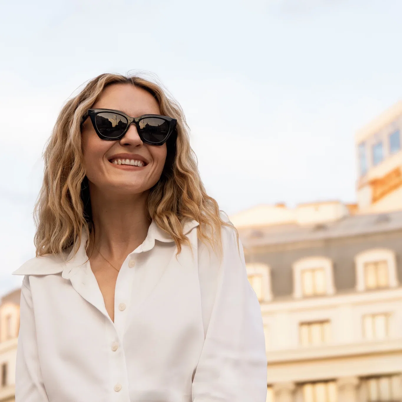 Ochelari de Soare - Ochelari de Soare NURIA cu Ramă Cat-Eye Nocturnal Grace Black