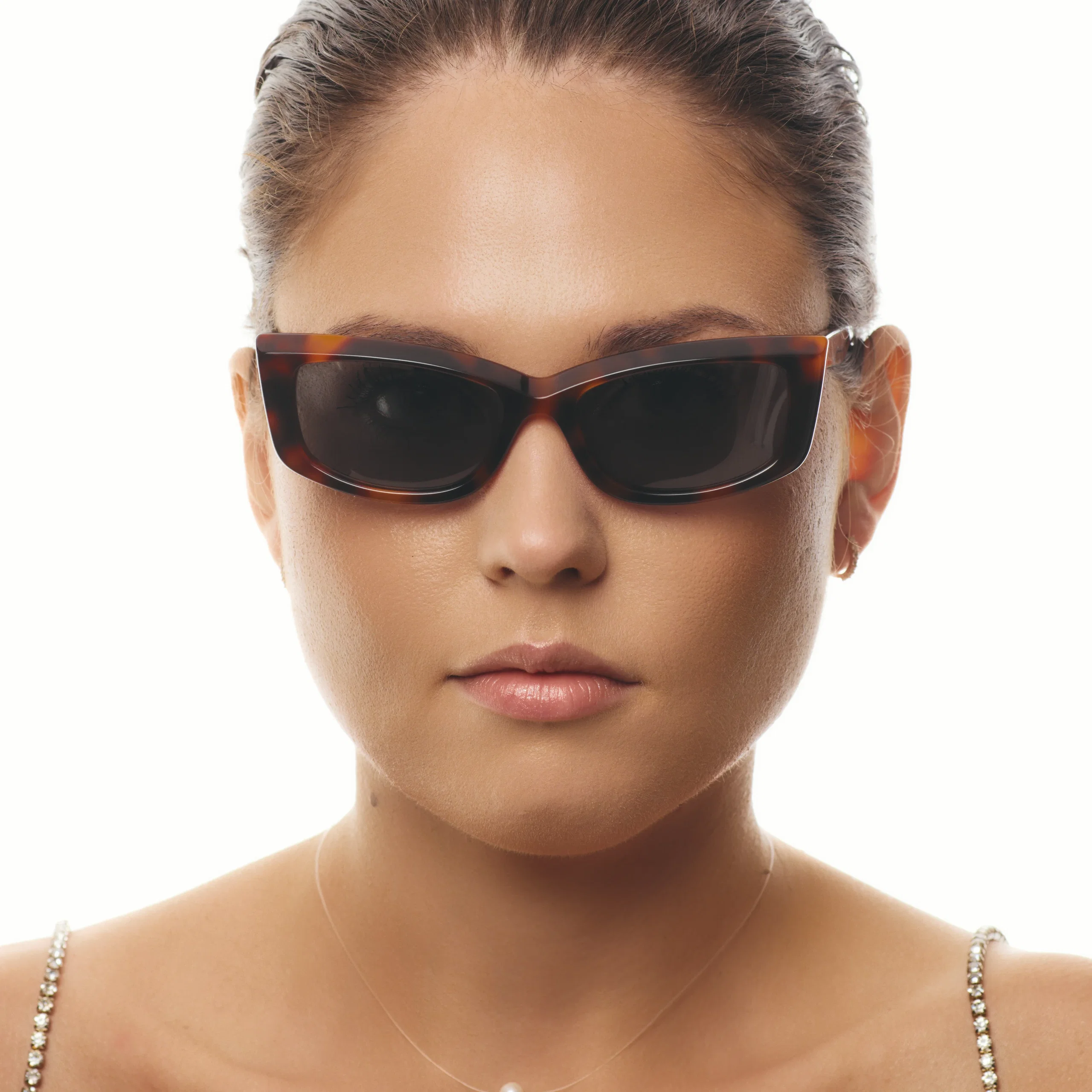 Ochelari de soare pentru femei - Ochelari de Soare NURIA cu Ramă Cat-Eye Nova Sable Umber Tortoise