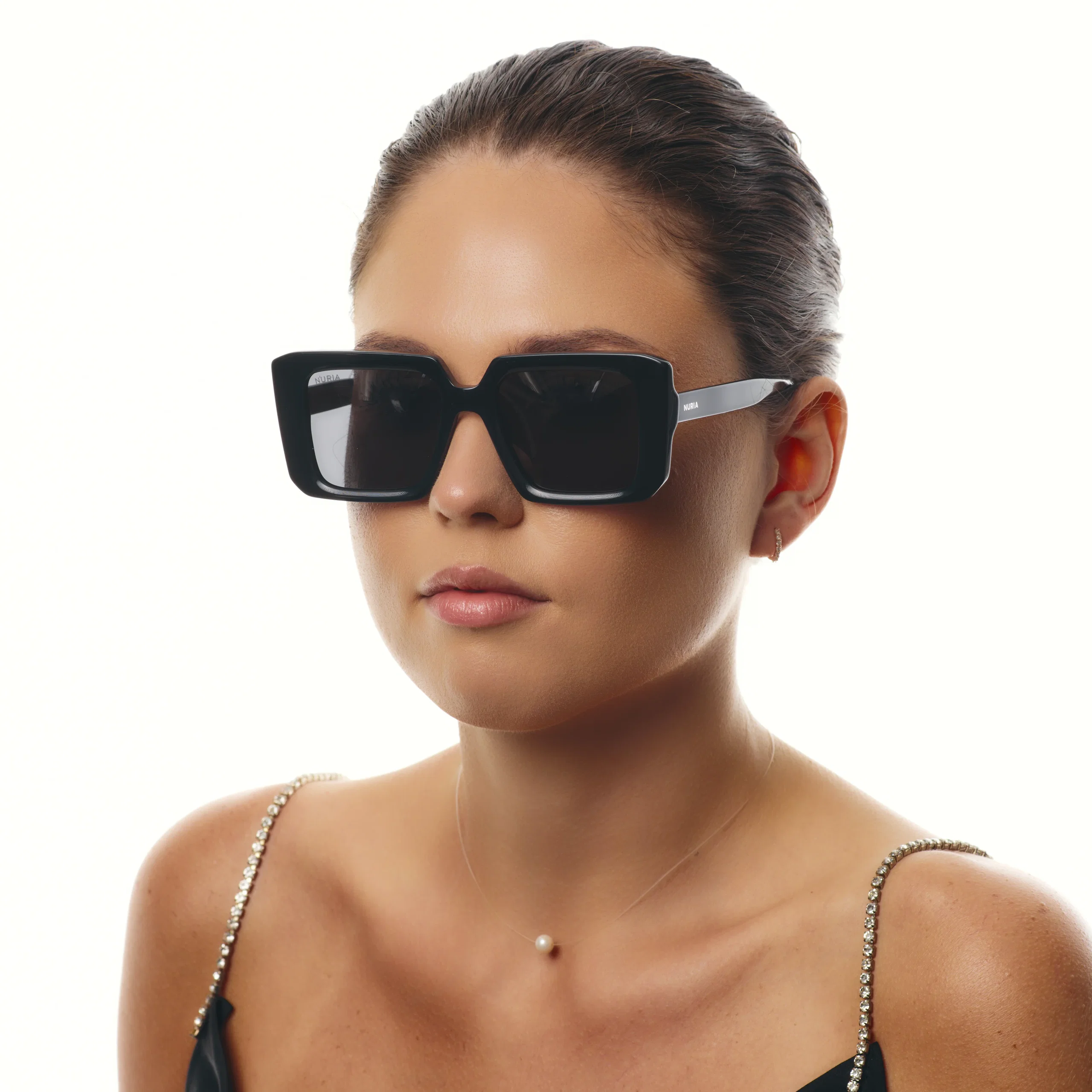 Ochelari de soare pentru femei - Ochelari de Soare NURIA cu Ramă Pătrată Amber Reign Black