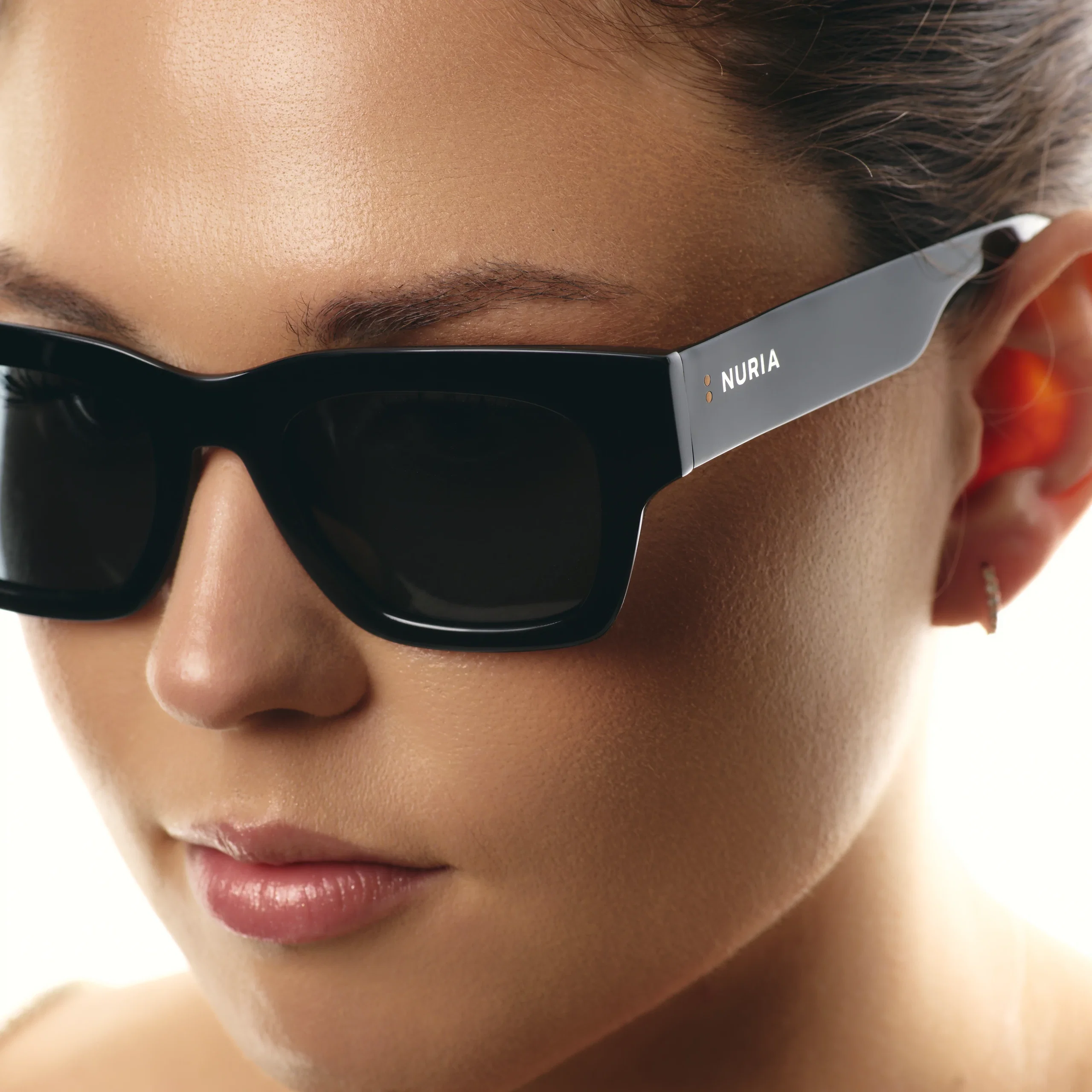Ochelari de soare pentru femei - Ochelari de Soare NURIA cu Ramă Pătrată Bramble Vault Matte Black