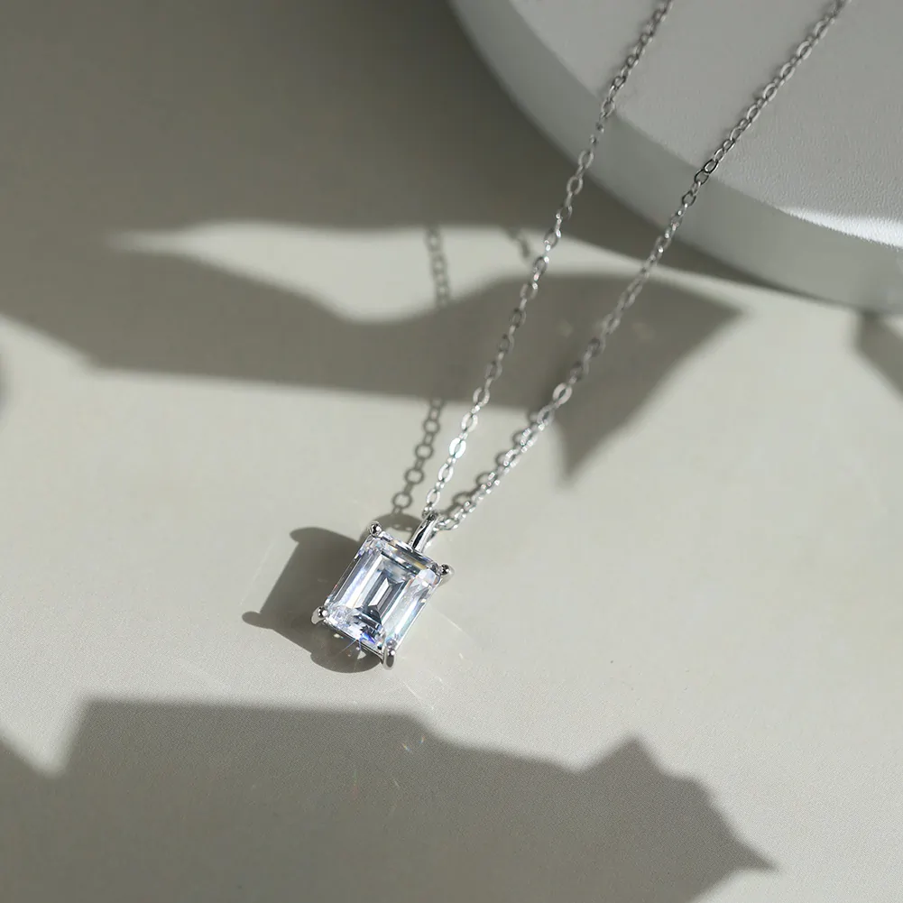 Seturi Bijuterii Din Argint - Set Colier și Cercei din argint cu zirconiu Emerald Argintiu