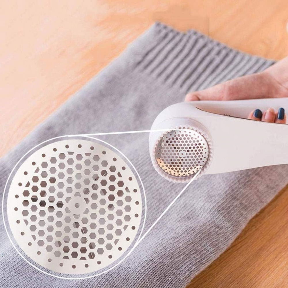 Aparat pentru curatat scame, par si praf, trimmer pentru diferite tipuri de material, cu lame din otel inoxidabil, maner ergonomic, incarcare prin usb, 15x6x9 cm, alb [7]