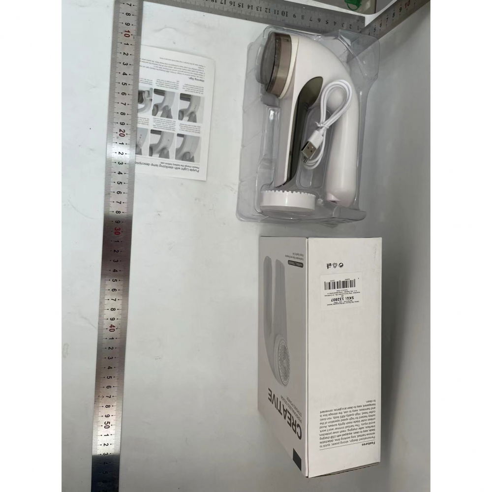 Aparat pentru curatat scame, par si praf, trimmer pentru diferite tipuri de material, cu lame din otel inoxidabil, maner ergonomic, incarcare prin usb, 15x6x9 cm, alb [2]