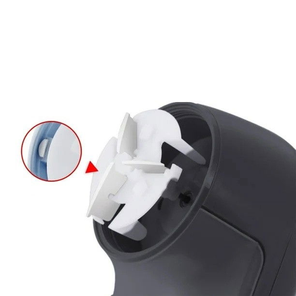 Aparat scame si par haine, electric, usb inclus, periuta curatare, pentru diferite tesaturi, 13 x 6.8 x 5.8 cm, negru [3]