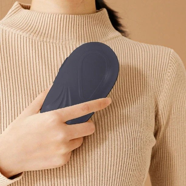 Aparat scame si par haine, electric, usb inclus, periuta curatare, pentru diferite tesaturi, 13 x 6.8 x 5.8 cm, negru [4]