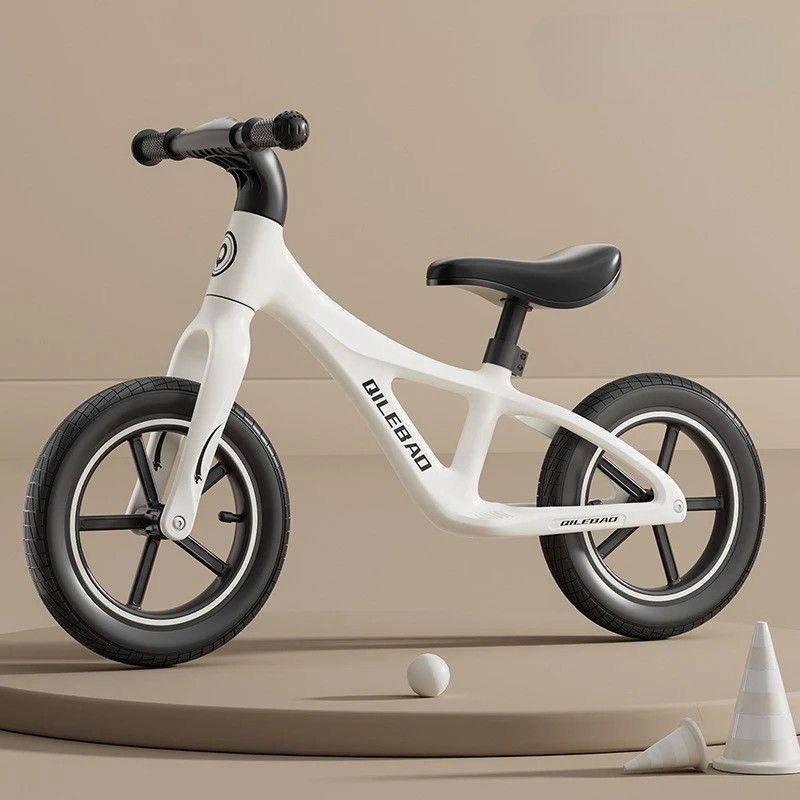 Bicicleta pentru copii, fara pedale, pentru 2-6 ani, 2 roti silentioase, sa reglabila 43 - 58 cm, din plastic si fibra de sticla, 88 x 56 x 43 cm, alb [2]