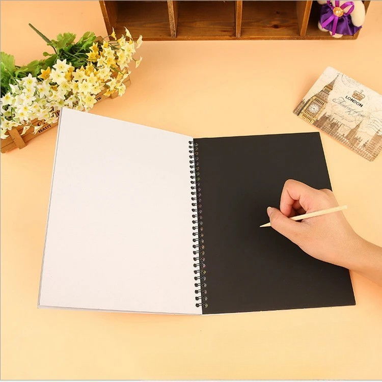 Caiet cu foi de hartie de razuit, cu un stilou din bambus, pentru desen, curcubeu, 19 x 26 cm, negru [3]