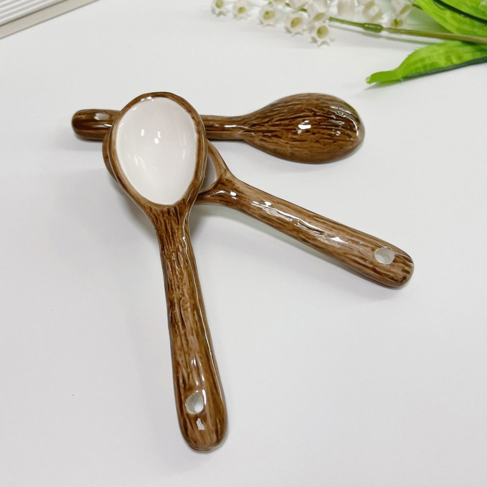 Cana din ceramica, 201-300 ml, cu lingurita, model nuca de cocos, maro [3]