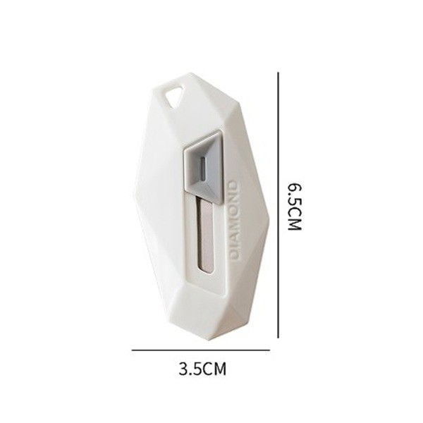 Cutter pentru cutii, varf rotunjit si zimtat, tip breloc, 6.5x3.5 cm, alb [3]