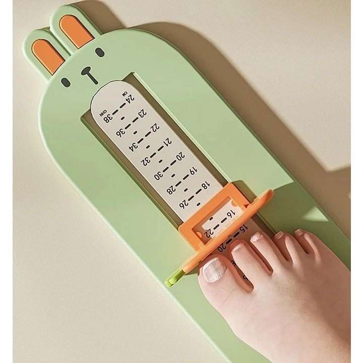 Dispozitiv de masurat talpa piciorului pentru bebelusi, 6-24, model iepuras, verde [5]