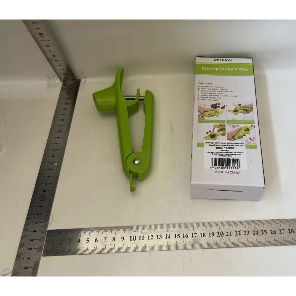 Dispozitiv de scos samburi, manual, cu 1 gaura, pentru cirese/masline, 20.5 x 3.8 x 13 cm, din abs+otel inoxidabil, cu maner, verde [4]