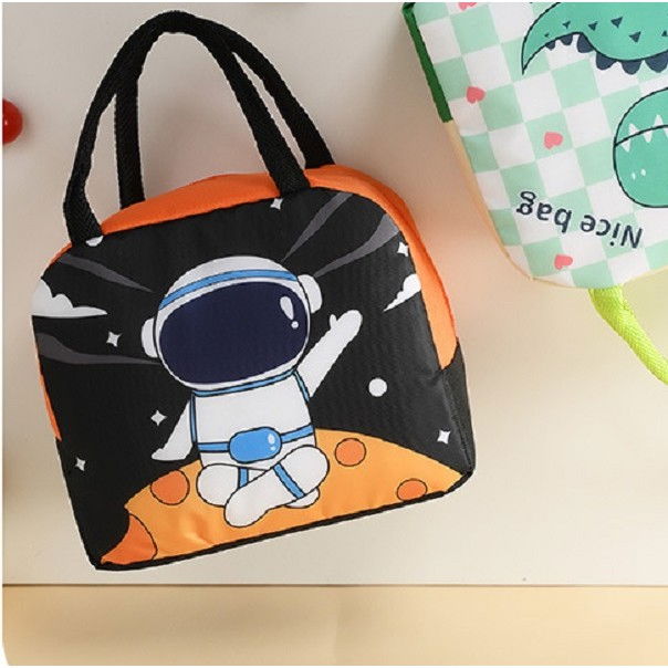 Geanta termoizolanta pentru copii, 23x13x19 cm, model imprimeu astronaut, din folie de aluminiu si panza oxford, negru/portocaliu [4]