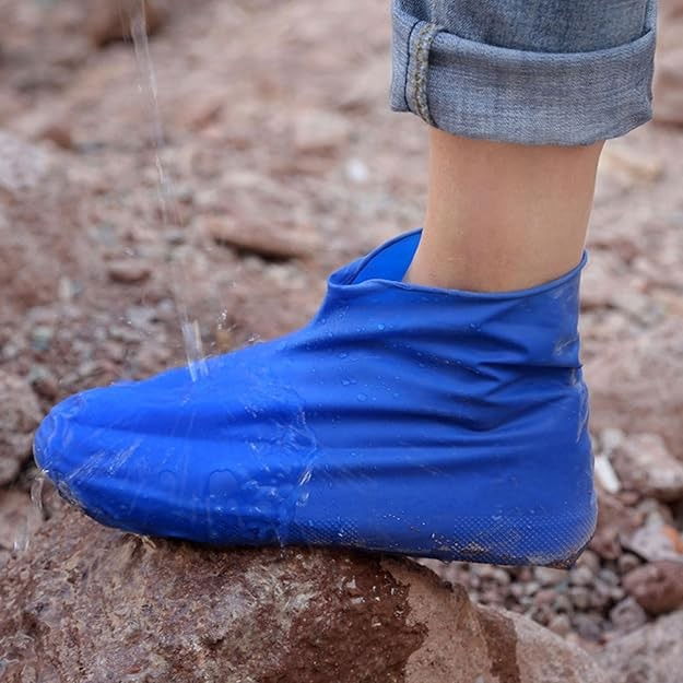 Husa incaltaminte, impermeabila, antiderapanta, din latex, 13 x 13 x 2 cm, marime m 34-40 cm, albastru [2]