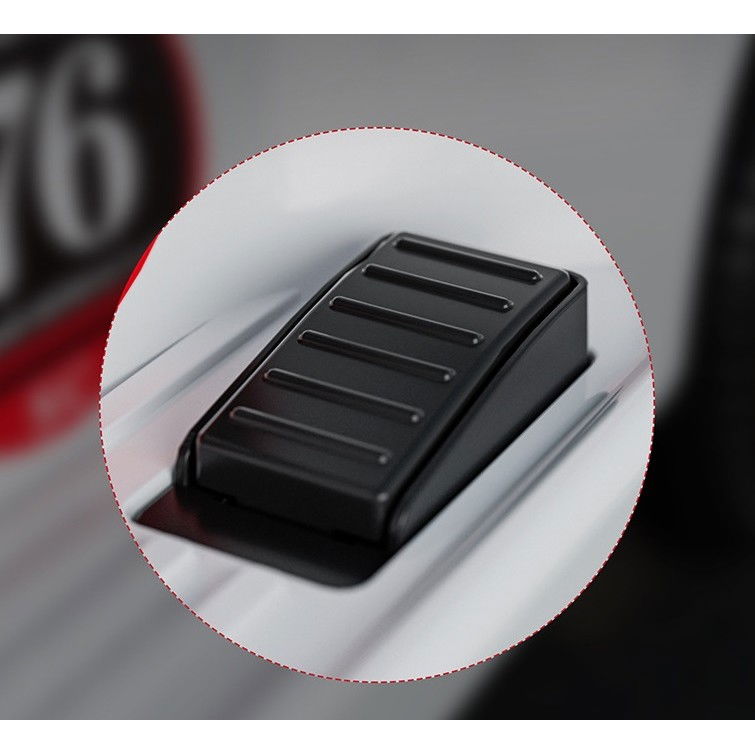 Masinuta electrica  model de epoca, cu acumulator, sistem anti-rasturnare, sistem de lumini si sunet, 1-5 ani, 75 x 36 x 45 cm, alb [6]