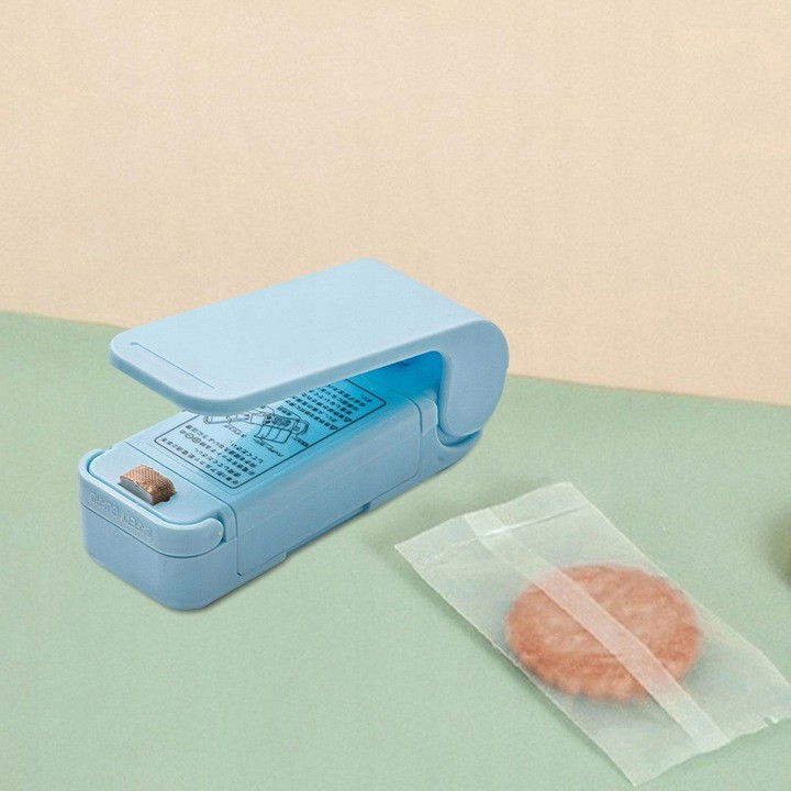 Mini aparat de sigilat pungi cu baterii, etansare prin caldura, spate magnetic, portabil, 9.7x3 cm, albastru [2]