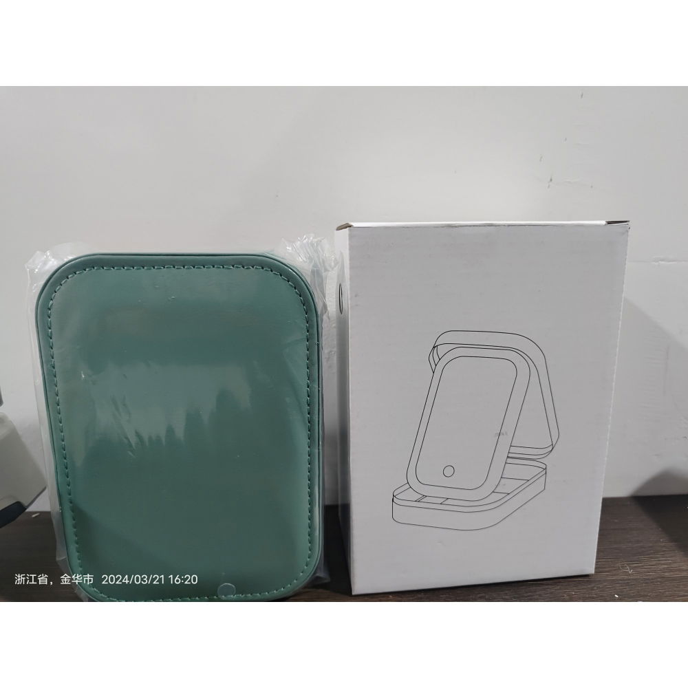 Portfard, geanta cosmetice, cu oglinda led, 3 moduri de lumina, incarcare usb, baterie 1200 mah, pentru organizarea cosmeticelor, 4 compartimente, imitatie piele, verde, 16.5x11.5x6 cm [2]