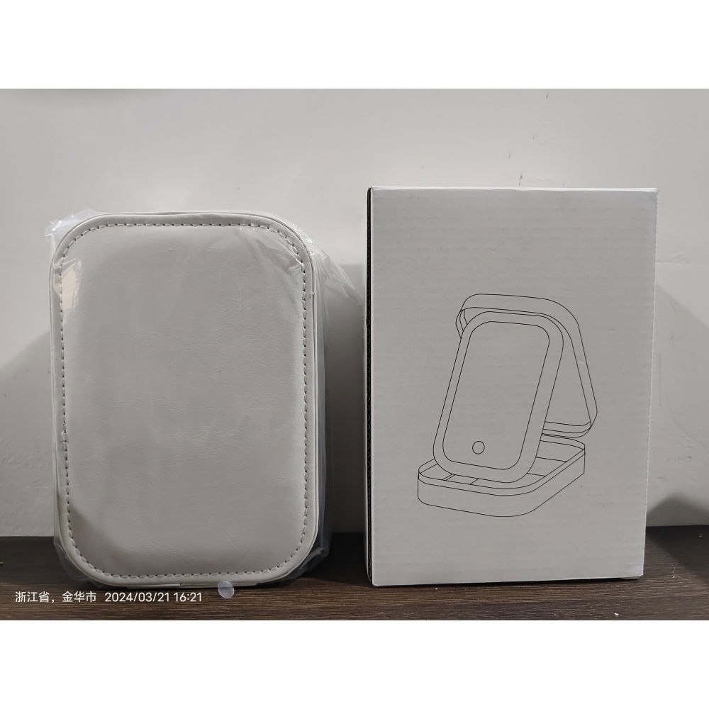 Portfard, geanta cosmetice, cu oglinda led, 3 moduri de lumina, incarcare usb, baterie 1200 mah, pentru organizarea cosmeticelor, 4 compartimente, imitatie piele, alb, 16.5x11.5x6 cm [2]