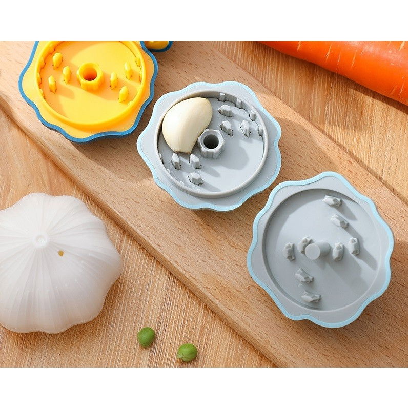 Presa manuala pentru usturoi, model usturoi, 7 x 7.5 cm, din plastic, albastru deschis [6]