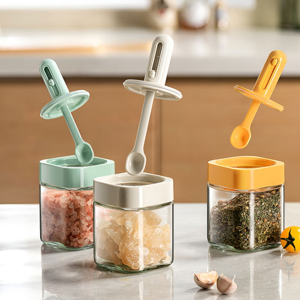 Recipient pentru depozitarea condimentelor, borcan din sticla, capac si lingura incorporate, uz casnic, 300 ml, 7.1x7.1x14.8 cm, portocaliu [4]
