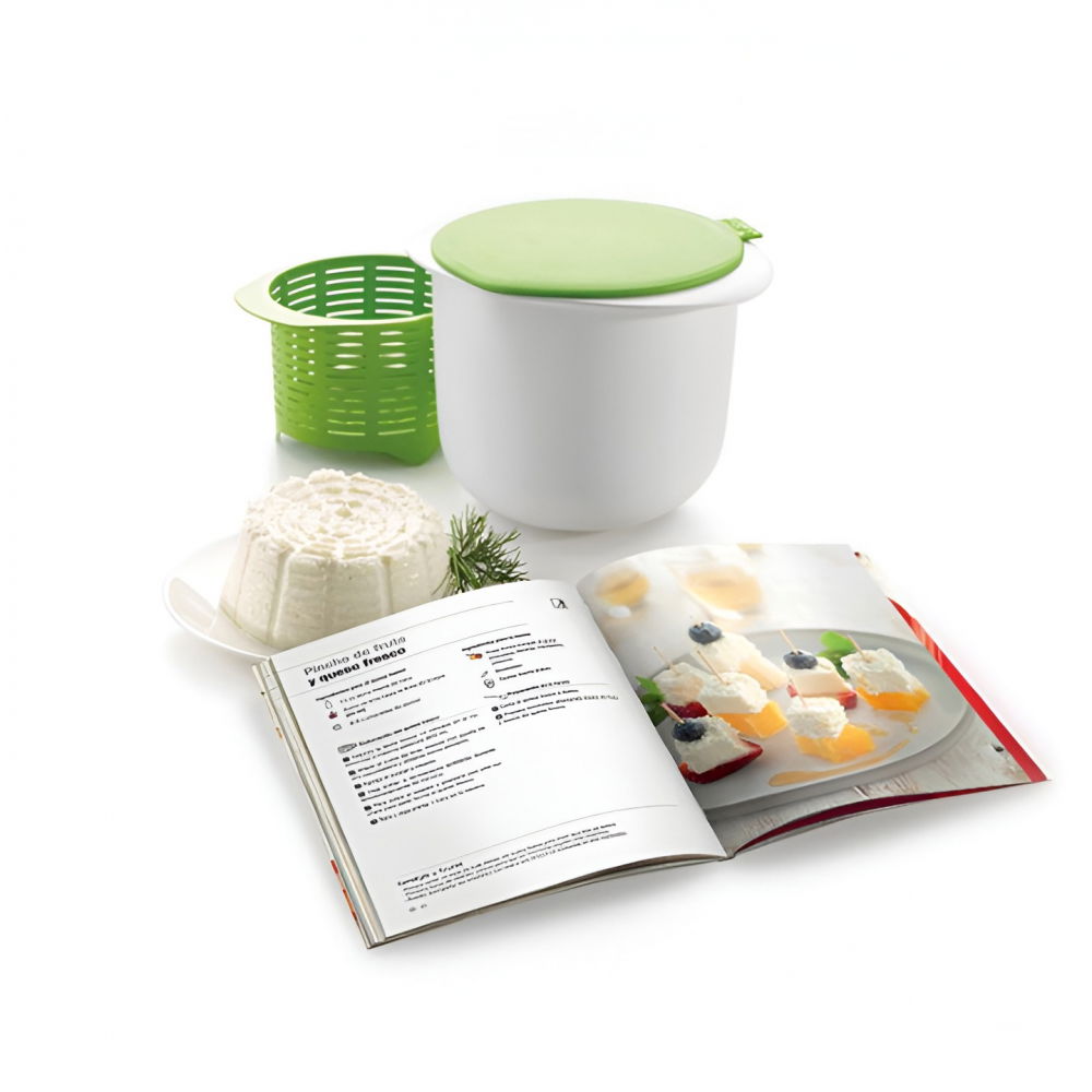 Recipient pentru preparat branza, capac de silicon, cheese maker din plastic, strecuratoare, 17x14.5x12.8 cm, alb [4]