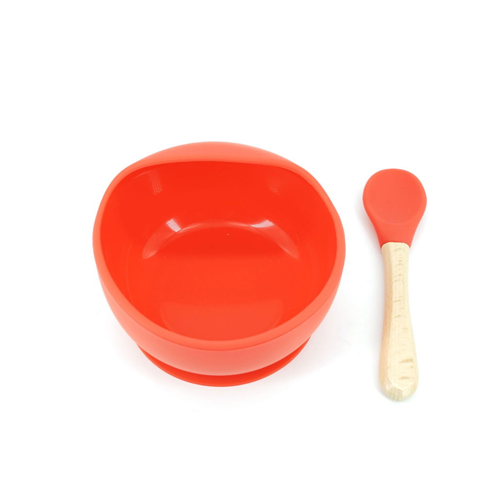 Set 2 piese diversificare bebelusi si copii din silicon  bol cu ventuza, lingurita din lemn si silicon, pentru gustari, fara alergeni, rosu [1]