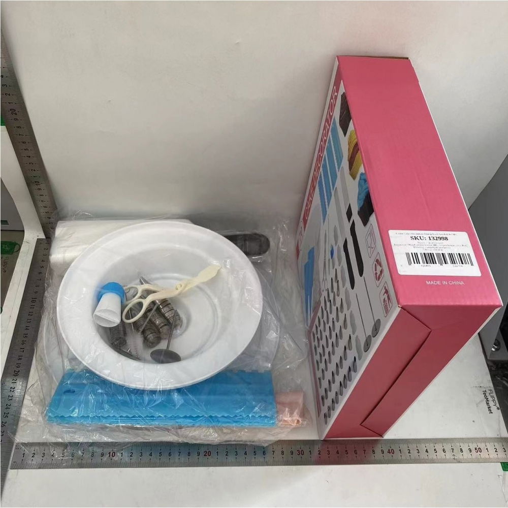 Set 70 piese ustensile pentru ornare prajituri, din plastic si otel inoxidabil, multicolor [7]