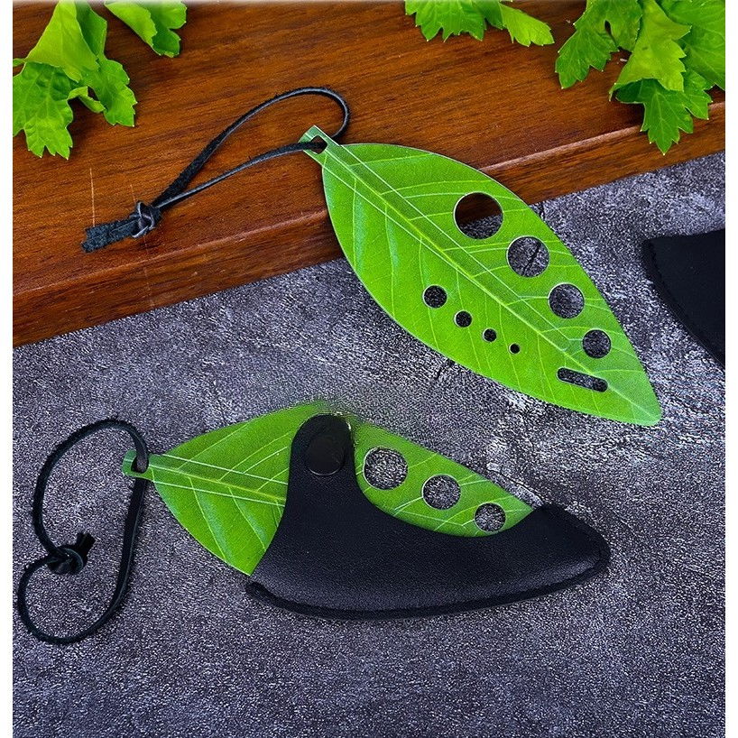 Tocator manual pentru ierburi  instrument de curatat frunze, tocator, margini ascutie, 9 gauri de diferite dimensiuni, multifunctional, material otel inoxidabil, rezistent la rugina, 14 x 5.5 cm, verde [3]