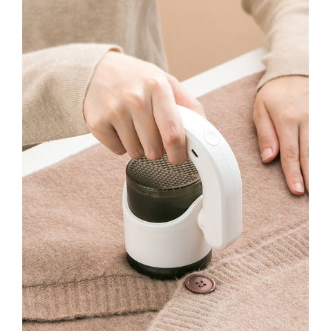 Aparat pentru curatat scame, par si praf, cu led, pentru diferite tipuri de material, cu lame din otel inoxidabil, compartiment de depozitare, maner reglabil, 11x10.5x8.7 cm, alb [7]