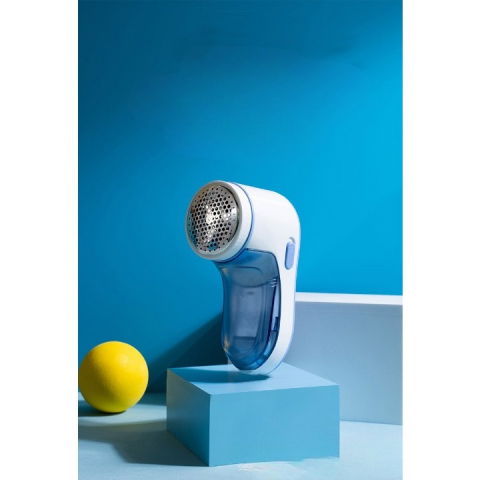 Aparat pentru curatat scame, par si praf, pentru diferite tipuri de material, cu lame din otel inoxidabil, incarcare prin usb type-c, cu perie de curatare si cablu usb incluse, albastru, 15 x 7 cm [1]