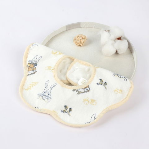 Baveta tip floare, din bumbac, pentru copii 0-12 luni, rezistenta la apa, cu capse, model cu iepurasi, 26 x 29 cm, alb [1]