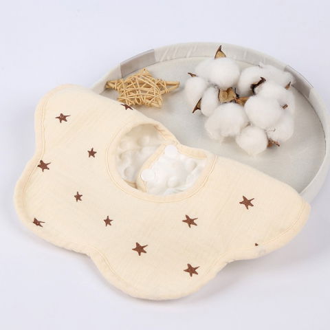 Baveta tip floare, din bumbac, pentru copii 0-12 luni, rezistenta la apa, cu capse, model cu stelute, 26 x 29 cm, crem [3]