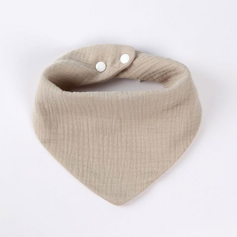 Baveta triunghiulara, din bumbac, pentru copii 0-12 luni, 33x32 cm, rezistenta la apa, crem [2]