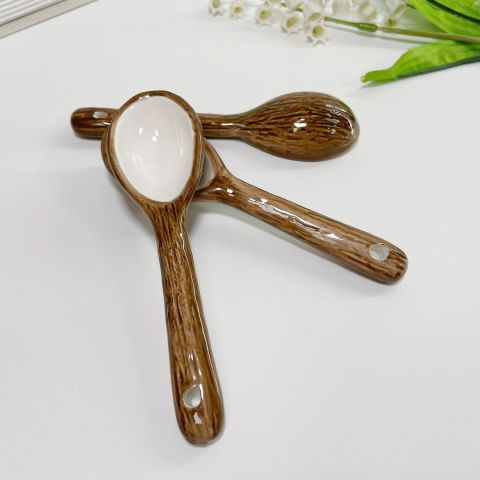 Cana din ceramica, 201-300 ml, cu lingurita, model nuca de cocos, maro [2]