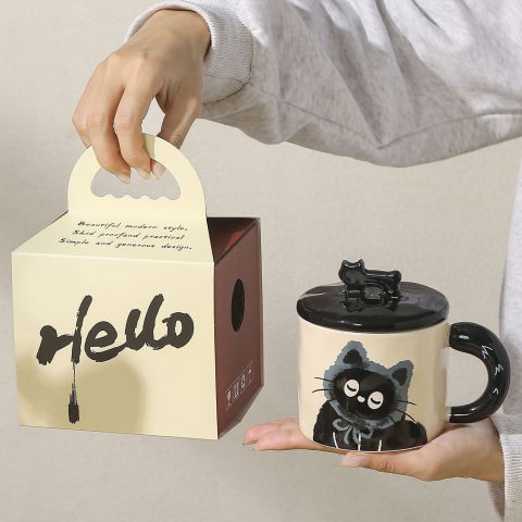 Cana din ceramica, model in cutie pentru cadou, cana pentru ceai, cafea, cana retro design capac cu figurina 3d, 9.5 x 8 x 8 cm, 360 ml, bej, print pisica albastru negru [2]