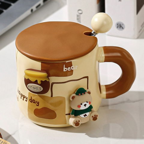 Cana din ceramica, model urs pentru baieti, cana universala, cana pentru ceai, cana cu lingura metalica si capac, 9.6 x  9.5 x 9.5 cm, 400 ml bej [2]