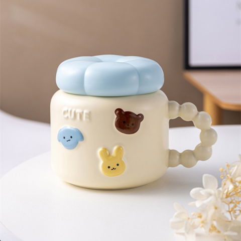 Accesorii și ustensile in bucatarie - Cana pentru copii, din portelan, print figurine animalute, model cute, cana cu capac, ceasca pentru cafea, ceai, 400ml galben deschis