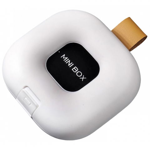 Caserole, genți termice și organizatoare pastile - Cutie depozitare medicamente, 4 compartimente, inchidere etans, portabila, patrat, alb/negru, pp, 7.6x2.9x7.8 cm