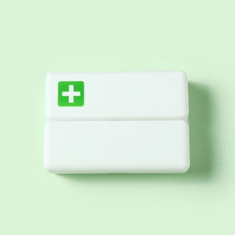 Cutie depozitare medicamente, 7 compartimente sigilate individual, pliabila, portabila, alb/verde [3]