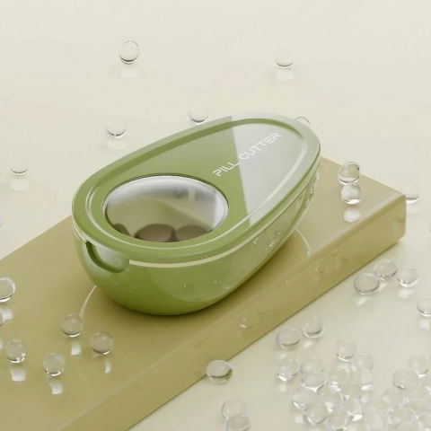 Cutie taiat pastile si depozitare medicamente, verde, 8x5x2.65 cm, compacta si portabila, ideala pentru calatorii [3]