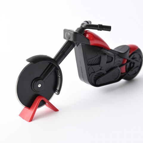 Cutit pizza creativ  in forma de motocicleta, cu suport pentru cutit, 21.5 x 9.5 cm, otel/pp, negru [4]