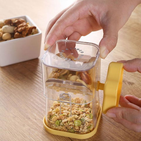 Dispozitiv de zdrobit, pentru alune, nuci, ciocolata, manual, din abs, 10 x 7.2 cm, galben [4]