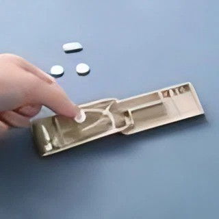 Dispozitiv taiere si depozitare medicamente, bej, plastic, 8 x 4 x 1.8 cm [3]