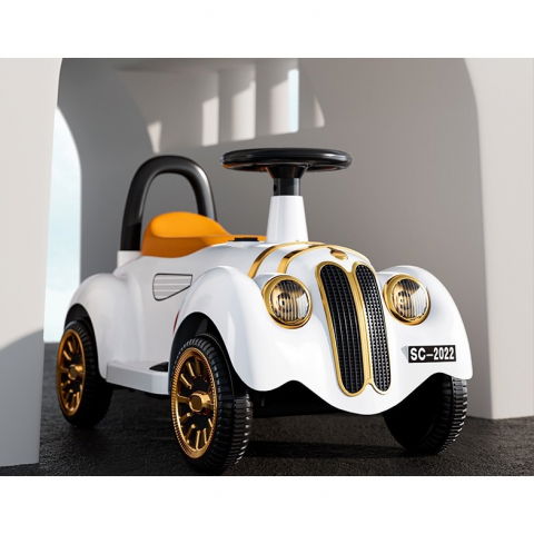 Masinuta electrica  model de epoca, cu acumulator, sistem anti-rasturnare, sistem de lumini si sunet, 1-5 ani, 75 x 36 x 45 cm, alb [7]